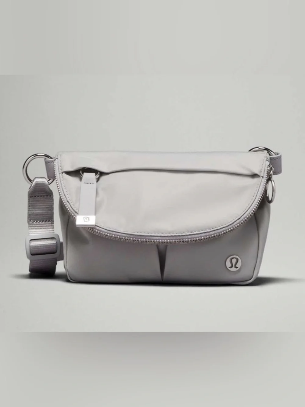Lululemon All Night Micro Festival Bag 1.5L Silver